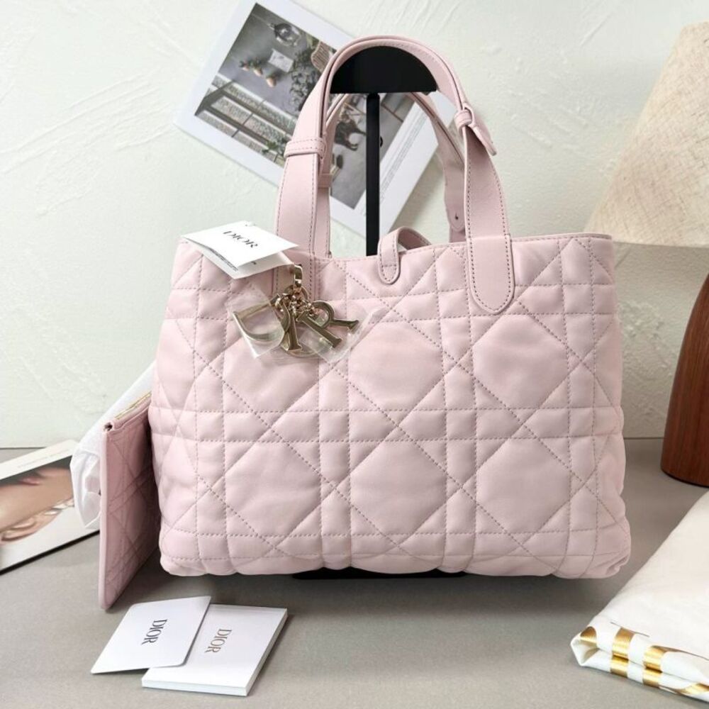 Dior Women Pre-Loved Bag Very Good Condition